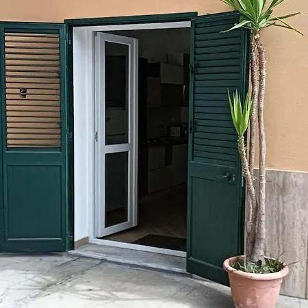 Pippo's Home, Moderno, Accogliente E Con Spazio Esterno Privato Vicino Tra Mondello E Il Centro Storico Di Apartment