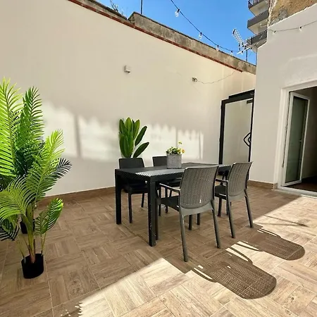 Pippo's Home, Moderno, Accogliente E Con Spazio Esterno Privato Vicino Tra Mondello E Il Centro Storico Di * 팔레르모