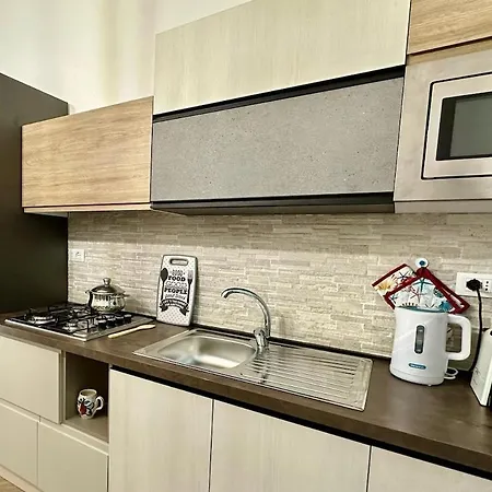 아파트 Pippo's Home, Moderno, Accogliente E Con Spazio Esterno Privato Vicino Tra Mondello E Il Centro Storico Di