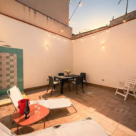 Pippo's Home, Con 2 Camere, 2 Bagni E Terrazzo, Tra Mondello E Il Centro Storico Di Appartement Palerme